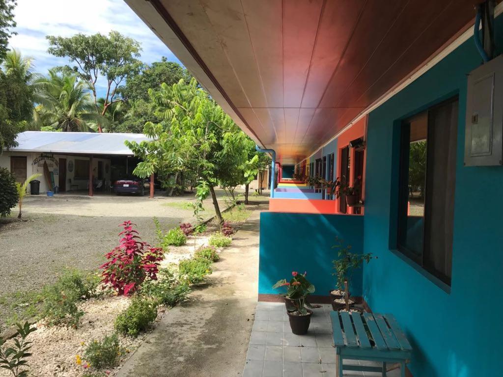 Cabinas Surf Side Cahuita Kültér fotó